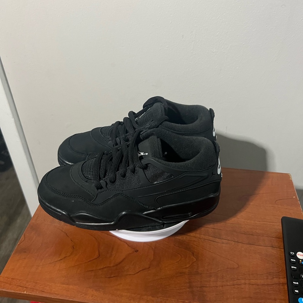 Jordan AJ 4 RM size 6y-7.5w NWT no box Charcoal Black Sneakers - Picture 4 of 7